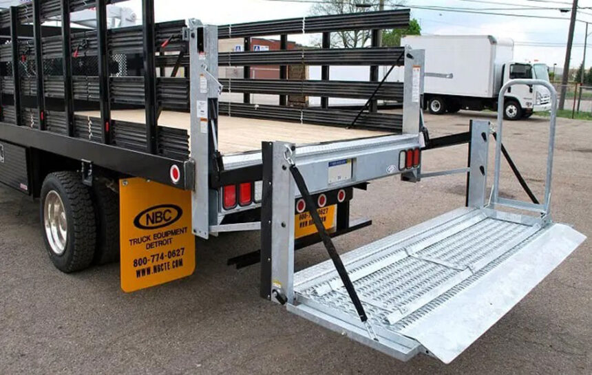 Liftgate for Box Truck and Flatbeds